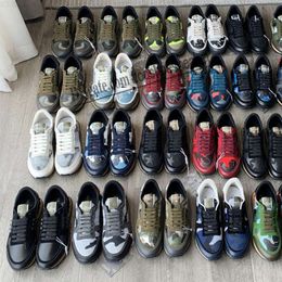 10A Rockrunner Zapatos Diseñador Zapatillas de deporte casuales Nky Sneaker Camuflaje Tachuelas para hombre Zapatos de mujer Remache Chaussures Entrenadores de lujo Camuflaje militar triple deportes