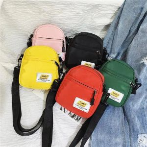 10a Bolsos de hombro 2024 Fashion Simple Simple Square Crossbody Bag Corean Versión coreana en nombre del cabello Messenger Chica