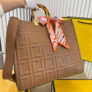 10a Sunshine Tote Luxury gradient Designer Snakeskin Handtassen Handstikte schildpad Grote Tote Shopper Bag Roma Letter Fashion Women Bag