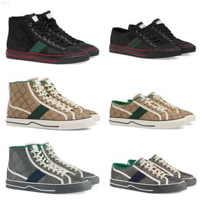 10A Tennis 1977 Canvas Casual Shoes Luxurys Designers Womens Shoe Italy Green And Red Web Stripe Rubber Sole Stretch Cotton Low Top Mens Sneakers With Box NO414