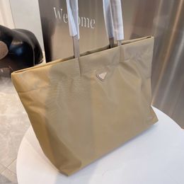 10A Tipto -Eindirls Nylon S The Large Toes Bags Portemones Designer Woman Handtas Women Hoogwaardige Tote Book Beach Borse Shopper Hand Dhgate Bag
