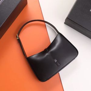 10A Top 2023 Qualité de luxe Designers Petit Loulou Sac à rabat matelassé Femme Enveloppe en cuir véritable Sac à main Bandoulière Sac à bandoulière en cuir de veau Sac à main avec boîte