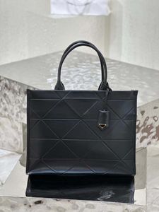 10A Top qualité Designer Triangle rhombique fourre-tout en cuir sac à main femmes sac à bandoulière