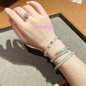 10a TOP EDITIE HRMS Designer Cowhide Fashionable Unisex Bracelet Belt Volledige diamantarmband ingelegd met een high -end sprankelende diamant klassieke unisex pure silve