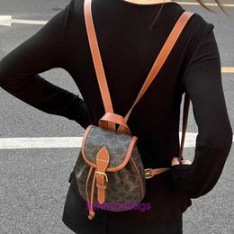 10A Top Quality Sac Femmes Pourse Designer Tote Sacs's Sacs's Goods Trading Sac à dos avec logo d'origine W9KL