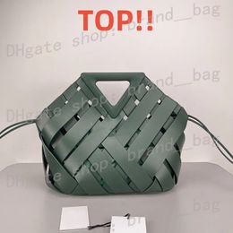 10A Bolso de diseñador de alta calidad Bolso de 31 cm Bolso de embrague de cuero genuino Lady Cosmetic Bags con caja B0001 FedEx enviando