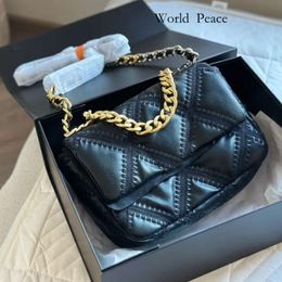 10a topkwaliteit dames handtas klep zak ontwerper geit huid diamant zachte lederen ketting messenger tas hardware letter buckle lady cross 491 469