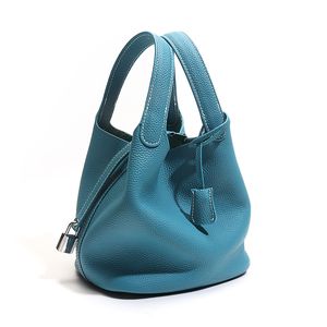 10A Mujeres de alta calidad un hombro crossbody bolso de diseñador bolso de cuero de cuero de vaca de grano en relieve bolsas de cubo Totes