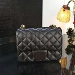 10A Bolso de hombro de diseñador de lujo de nivel superior 17 cm Mini bolso con solapa Calidad de espejo Mujer Cuero real Caviar Piel de cordero Acolchado Monedero clásico Correa de cadena dorada