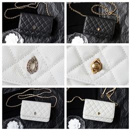 Cartera con cadena 10A WOC, elegante bolso de hombro para mujer hecho en cuero con diseño de diseñador y ranura para tarjetas