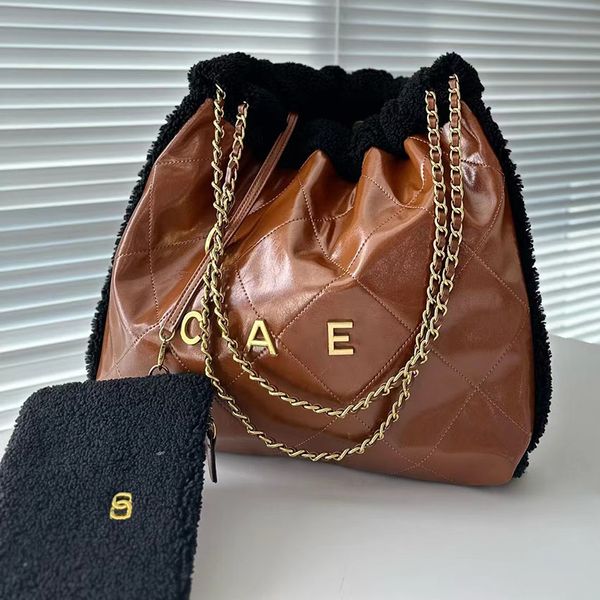 10a mujer de diseñador bolso de cuero brillante bolso de cuero de lujo bolsos de lujo bolsos para mujeres bocadillo becerro acolchado bolso negro hombro cc bolso de cadena 718