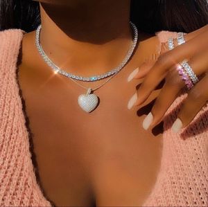 10aaa 2021 Iced Out Bling Women Jewelry Micro Pave 5A CZ CUBIC Zirconia Big Heart Pendant Tennis Chain de tennis Collier