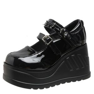 10 cm Punk Goth Girls Mary Jane Pumps Lolita Cosplay Black High Wedges Platform Schoenvrouw Buckle High Heeled Stijlvolle comfortabele pompen 240326