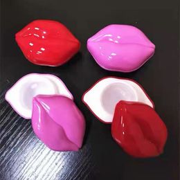 10g Plastique en plastique Vide Cosmetic Pots Pots sexy Flame-Lip Shape Botterles Fidadow Cream Balm Container J25