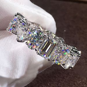 10K Au417 Wit Goud Vrouwen Bruiloft Verlovingsring 0,5 Caat Elke Ronde Ovale Hart Emerald Moissanites Diamond Ring Trendy
