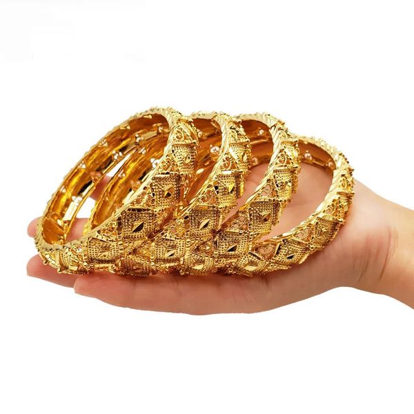 10k Real Yellow Fine Solid Gold Filled Tubular Gravé Diamond Bangle Bracelet 60mm diamètre 12mm 40G