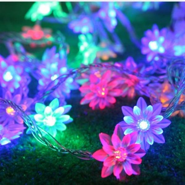 Guirnalda de luces Led de 10m, 80 flores de loto, luces LED centelleantes de Navidad, decoración de cortinas para fiestas y vacaciones, lámpara 253D