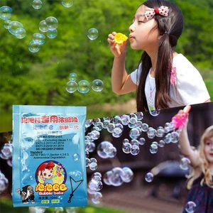 Concentré de savon liquide à bulles 10ML, réapprovisionnement de jeu d'eau à bulles, belles bulles colorées, jouet d'extérieur pour enfant, utilisation 0981