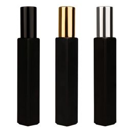 Bouteilles de parfum en verre noir mat de 10 ml, bouteille carrée, conteneurs de distributeur de cosmétiques rechargeables portables Evttu