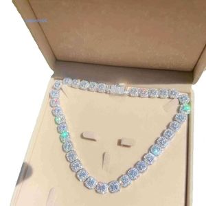 10mm de largeur Bling gros diamant Sterling Sier Vvs Moissanite Hip Hop bijoux glacé chaîne à maillons cubains