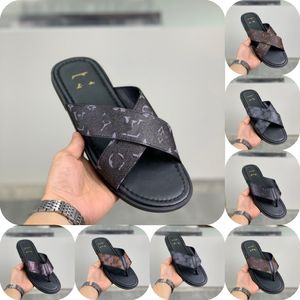 10model luxueux Hommes Épais Plate-Forme Nuage Pantoufles D'été Designer Plage Eva Semelle Souple Diapositive Sandales Loisirs Hommes Dames Intérieur Salle De Bains Chaussures Antidérapantes