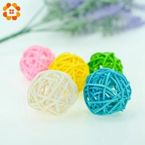 10pcs 3/4 / 5cm de forme ronde couleurs mutiles couleurs rattan sepak takraw pour la fête d'anniversaire de Noël à la maison décoration de fête de mariage