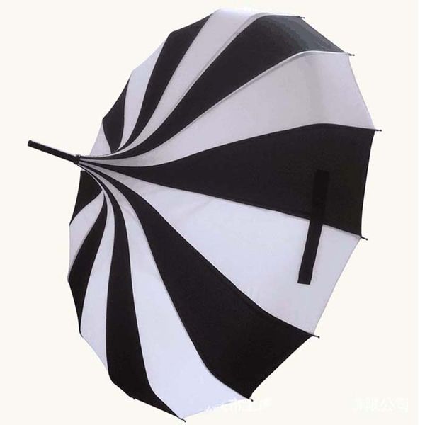 10pcs Beaucoup de créatifs design créatif noir et blanc rayé de golf de golf de golf long-manipulé droit pagoda parapluie libres