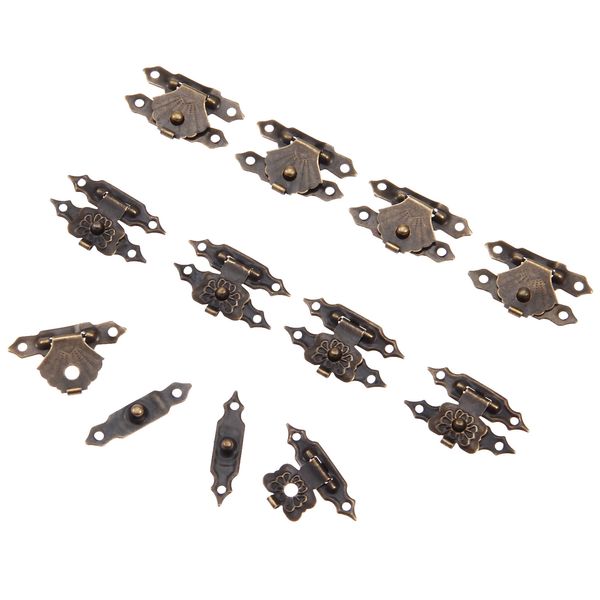 10pcs Boîte de bijoux en laiton antique Crésure de relevé de trait de relevé en bois verrouillé Boîte cadeau à main de sac à main meubles de boucle accessoires