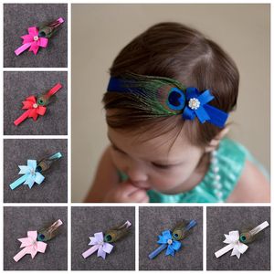 10 stks Baby Peacock Feathers Bow Blower Hoofdband voor Meisje Haaraccessoires Zuigeling Bogen met Rhinestone Haarband Pasgeboren Foto Prop YM6103