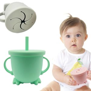 10 stuks Baby siliconen Sippy Cups Voedingsbekers Babi Leerspullen Drinkgerei voor peuters Kinderen met siliconen strobekerdeksels Effen 240322