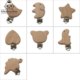 10pcs Beech Wooden Teether aniamls Baby Pacificier Habillement personnalisable Food Grade Wood Disting Perles 240403