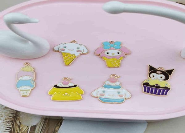 10pcs Cartoon Figure Émail Pendants Coue Cone Cone Cone Metal Charms Boucles d'oreilles de bracelet DIY pour les accessoires de bijoux1018672