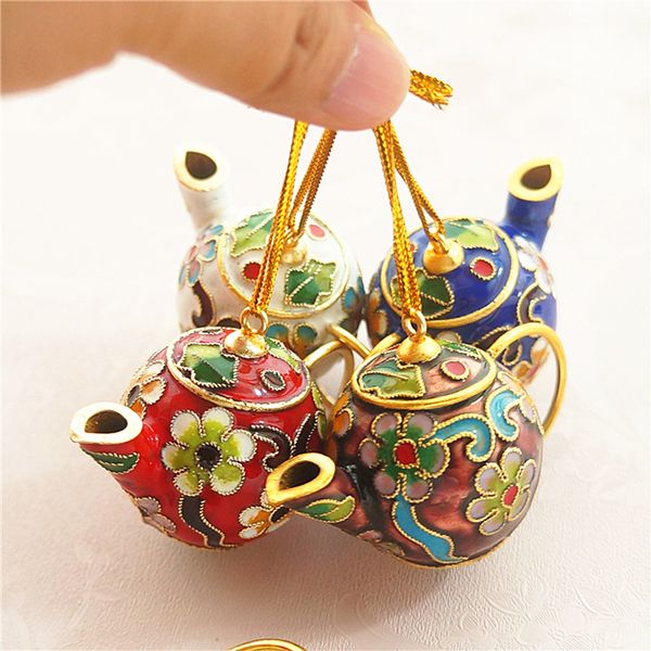 10 pcs Cloisonné Filigrane Mini Pot Pendentif Porte-clés Coloré Émail Décorations Suspendues Style Chinois Artisanat Faveurs De Noël Cadeaux pour Petite Entreprise