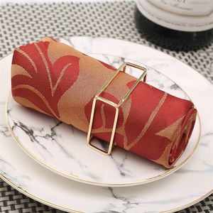 10 stks creatieve Europese holle vierkante servet Napkin Ring Gold Napkin Buckle Wedding Hotel Set Tafel Decoratie Napkin Ring 201124