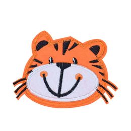10 pièces mignon tigre dessin animé patchs pour vêtements sacs fer sur transfert Applique Patch pour jean coudre sur broderie Patch DIY296e