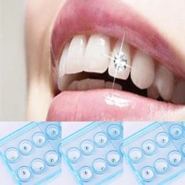 10pcs grils dentaires zircon Rimestone Bijoux dents blanches Studs dentaire Ornement cristal oral Décoration dentaire de l'hygiène orale 240429