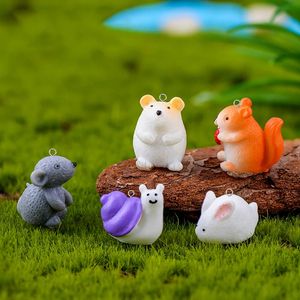 10pcs Dollhouse Miniature Animal Resin Charms Hamster Rabbit escargot écureuil