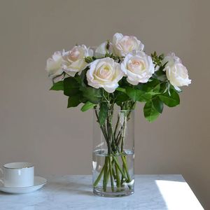 10pcs faux hydratant rose réaliste fleurs artificielles décor de mariage rose bouquet de mariée maison salon floral po accessoires 240417