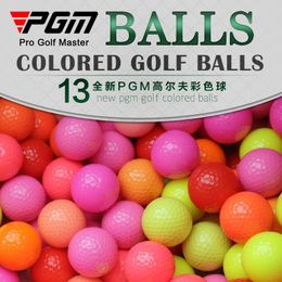 Ball de golf 10pcs Ball à deux couches pour balles de golf professionnelles Définir les accessoires de golf Sport Putter Practice Ball 240323