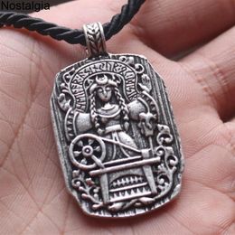 10 Uds. Diosa gótica del destino vikingo joyería runas amuleto colgantes collares mujeres regalo del Día de la madre Whole214F