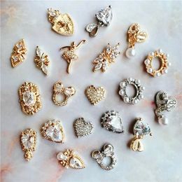 10st Kawaii Liefde Bloem Danser Legering Nail Art Zirkoon Parel Kristal Metaal Manicure Nagels Accesorios Benodigdheden Decoraties Charms 240301