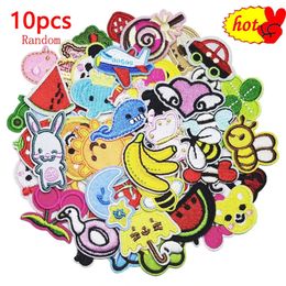 10 pièces enfants patchs pour vêtements fer sur Lot en vrac aléatoire garçons filles animaux Fruits abeille mignon brodé coudre petite Parche Anime bricolage