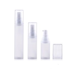 10 -stcs/lot 20 ml 30 ml 50 ml lege plastic huisdierflessen matte toner lotion scrub vacuüm airless pompfles voor reisgroothandel EB53 lbarv