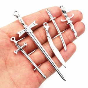 10pcs / lot Lot Antique Silver plaqué Sword Blade Charms pédants Bijoux de bricolage Accessoires pour le collier Collier Résultats