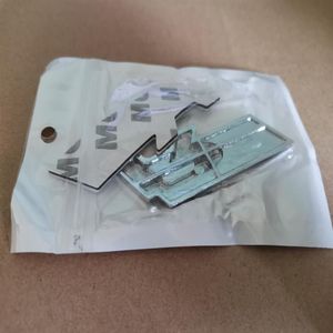 10 stks veel hoogwaardige nieuwe 3D metalen auto -stickers bumperstickers r lijn embleembadge voor magotan257c