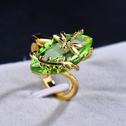10 -stcs/lot Groothandel Holiday Gift Sieraden Horse Ooggras Green Topaz Gems Gold Created Creative Dragefly Ring USA Size 7 8