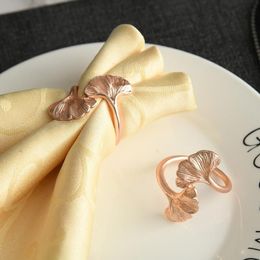 10 STKS Metalen rose goud abrikozenblad servetring tafelblad decoratie servethouder voor westerse bruiloftsbanketten etc 209R