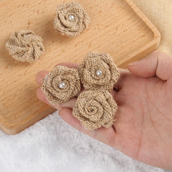 10pcs Mini Taille Jute fait à la main Hessian Burlap Rose Fleur bricolage Babe Baby Shower Rustique Décoration de mariage Vintage Décoration de mariage