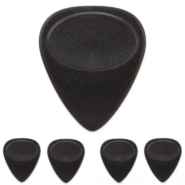 10pcs / pack 0,7 mm non glissant en nylon acoustique électrique picartes plecrums pour instruments de musique accessoires de pièces de guitare aléatoire