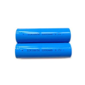 10 piezas por lote 18650 Batería 2200 mAh Baterías de litio recargables 100% de alta calidad